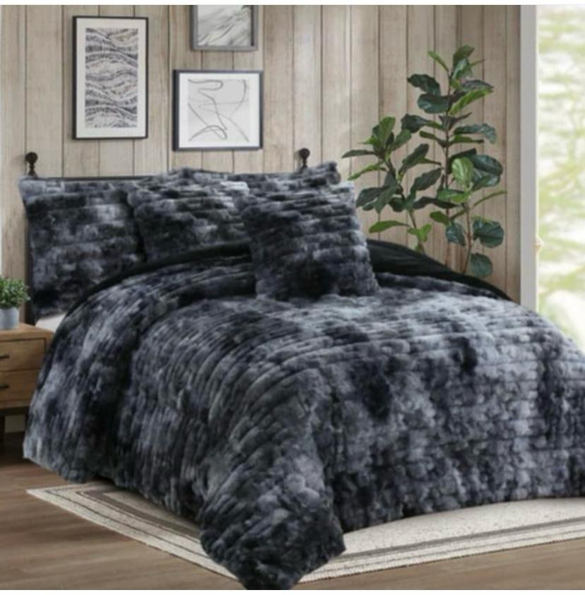 Cubrelecho Piel de Durazno Acolchado Doble Faz Confort y Elegancia para Tu Cama