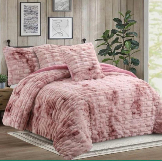 Cubrelecho Piel de Durazno Acolchado Doble Faz Confort y Elegancia para Tu Cama